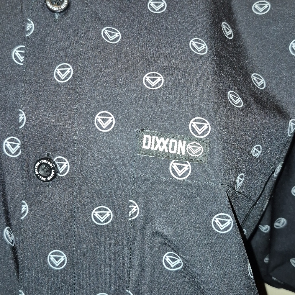 DIXXON COLLABERATION WITH THE METALCORE BAND :THE GHOST INSIDE" BUTTON DOWN - Picture 3 of 11